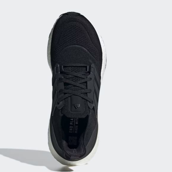 Ultraboost 22 women’s running shoes - Picture 4 of 6